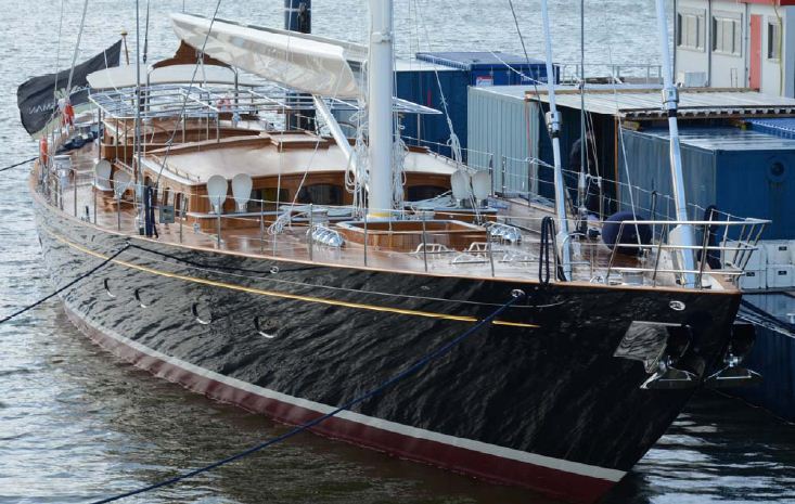 Royal Huisman Wisp