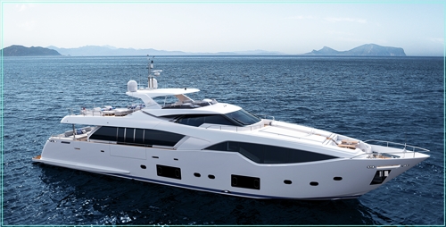 Ferretti Custom Line 108'