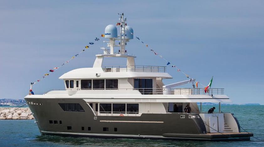 Darwin Class 102' M/Y ACALA