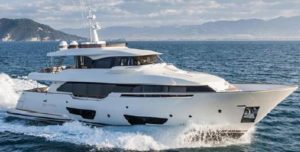 CUSTOM LINE NAVETTA 28