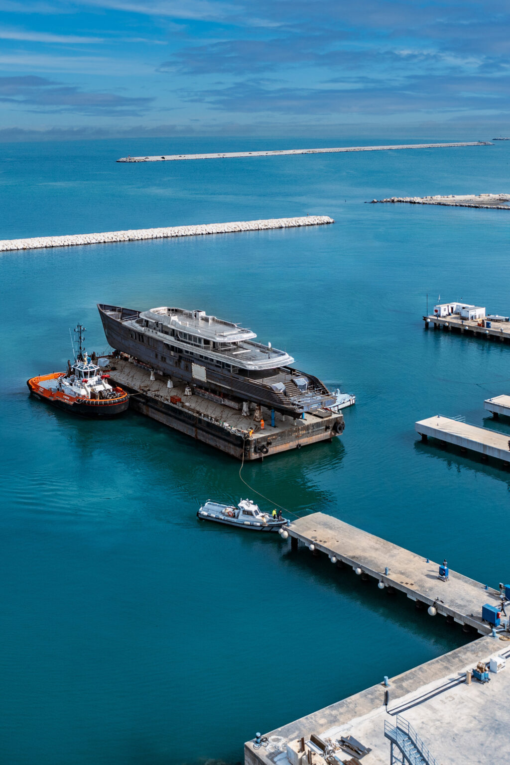 SUPERYACHT THUNDERBALL