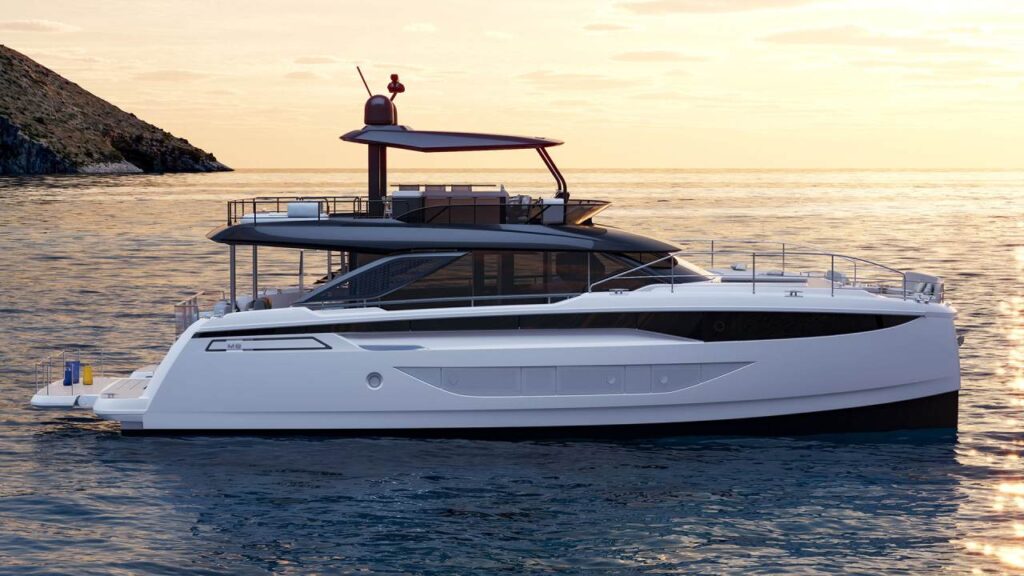 Prestige M8_YachtingPleasure