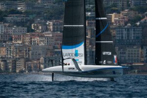 La Roche-Posay Racing Team_YachtingPleasure